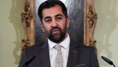 Schottlands Regierungschef Humza Yousaf tritt zurück. (Bild: AFP)