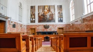 Strafverhandlung im Schwurgerichtssaal des Salzburger Landesgerichtes