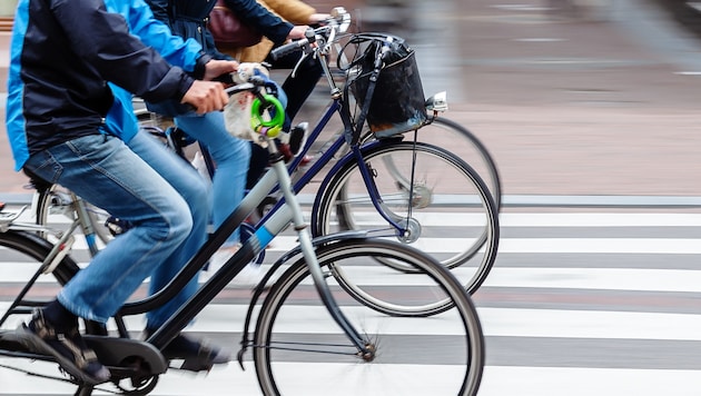 Nicht alle Verkehrsteilnehmer wissen, welche Rechte Radfahrer haben – und welche nicht. Wir klären auf. (Bild: stock.adobe.com/Christian Müller)