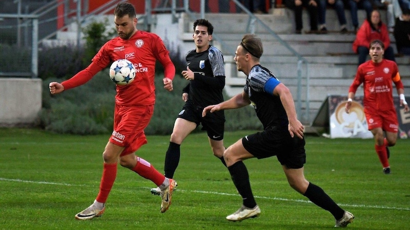 Siegendorf-Torjäger Lukas Grozurek hat auch den BFV-Pokal im Visier. (Bild: ASV Siegendorf)