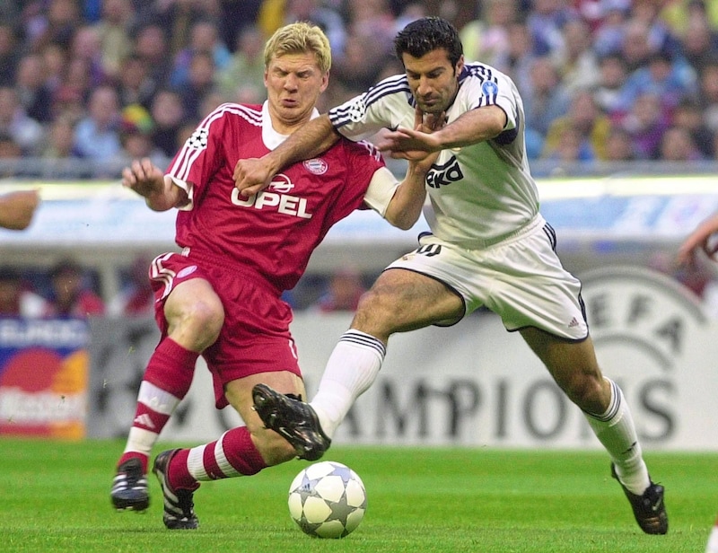 Stefan Effenberg (li.) war in der Saison 2000/01, in der Bayern München die Champions League gewann und im Semifinale Real Madrid mit Luis Figo (re.) ausschaltete, der Leithammel der Mannschaft. (Bild: AP)