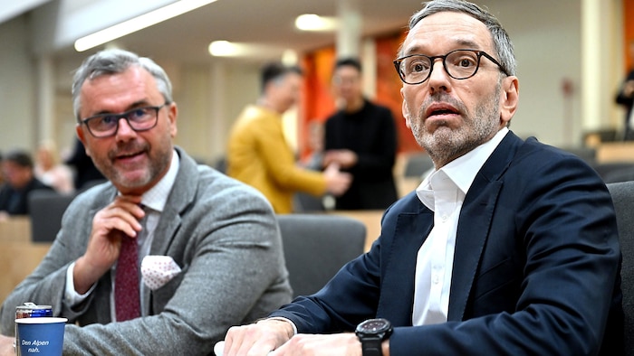 Herbert Kickl und Norbert Hofer im Fokus der Ermittler: Es geht um den Verdacht der Untreue.