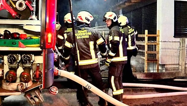 Das Feuer brach im Keller des Reihenhauses aus. (Bild: Markus Tschepp)