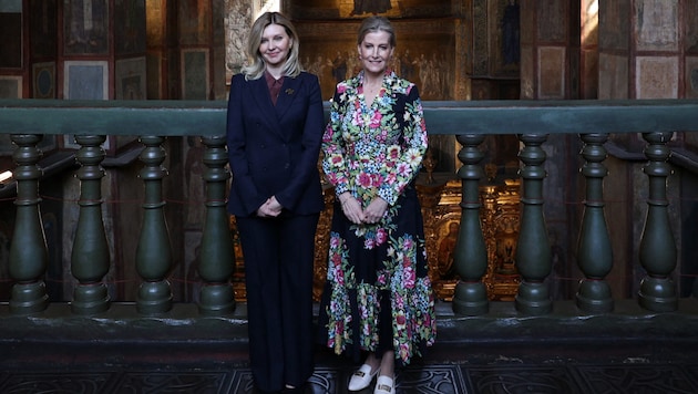 Olena Selenska ve Düşes Sophie Kiev'deki St Sophia Katedralinde. (Bild: APA/AFP/POOL/Anatolii STEPANOV)