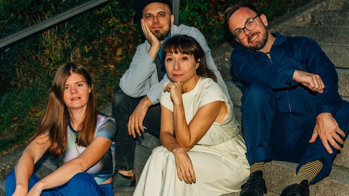 Den musikalischen Auftakt am 4GAMECHANGERS Festival macht die deutsche Rapperin FIVA alias Nina ...