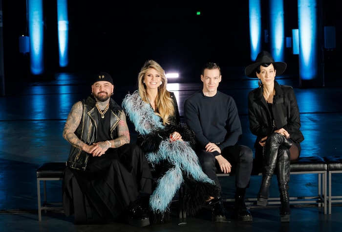 On ikinci bölümde Heidi Klum'a üç konuk jüri üyesi eşlik etti.