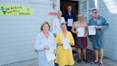 Die Stammgäste hoffen auf einen Weiterbetrieb der Sauna, sammelten sogar Unterschriften. (Bild: Reinhard Holl)