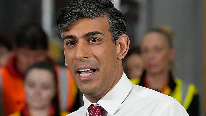 Der britische Premier Rishi Sunak fährt derzeit einen kompromisslosen Asyl-Kurs.