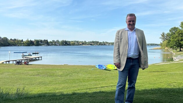 Bürgermeister Lampel will möglichst vielen Neufeldern einen günstigen Zugang zum See ermöglichen. (Bild: zVg)