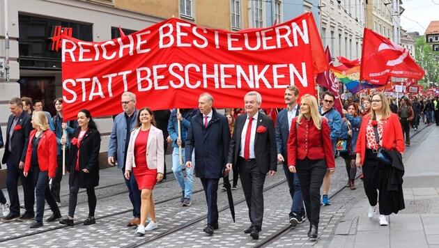 Steiermark SPÖ liderliği 1 Mayıs 2024'te Graz'da (Bild: Jauschowetz Christian/Christian Jauschowetz)