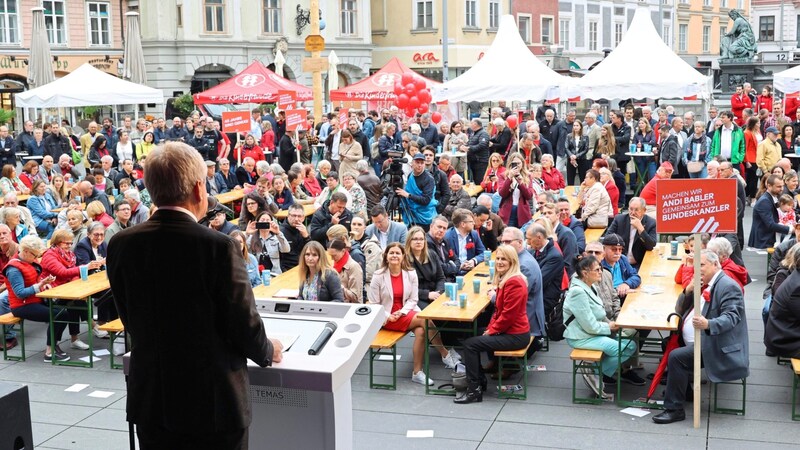 Langs Rede am Grazer Hauptplatz (Bild: Jauschowetz Christian/Christian Jauschowetz)