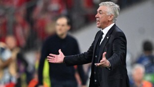 Carlo Ancelotti war mit der Leistung seiner Spieler nicht vollends zufrieden. (Bild: AFP/APA/Kirill KUDRYAVTSEV)