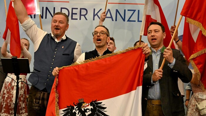 Haider, Kickl and Haimbuchner. The Radetzky March was played at the end of the rally.