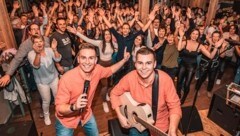 „Die jungen Waldensteiner“ sorgen für gute Laune bei ihren Fans. Georg (li.) und Peter Lebinger ...