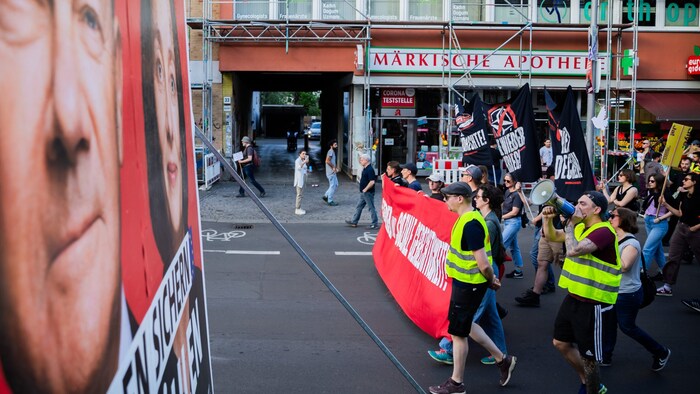 Teilnehmerinnen und Teilnehmer der Berliner Demonstration