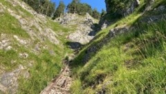 Am Ende dieser Rinne unter der Seebergspitze fand ein Wanderer die Leichenteile. (Bild: ZOOM Tirol)