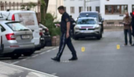 Am Mittwochnachmittag wurde im 15. Wiener Gemeindebezirk Rudolfsheim-Fünfhaus ein Mann angeschossen und schwer verletzt. (Bild: krone.tv)
