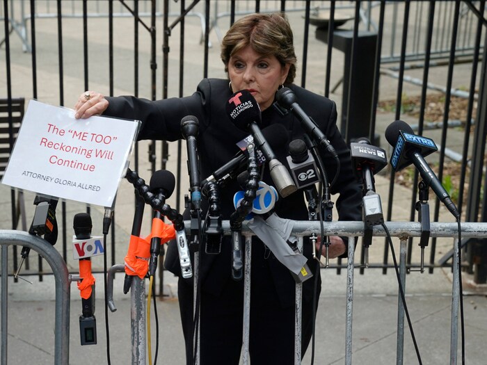Lawyer Gloria Allred, who represents Weinstein's accusers, announced that the "MeToo" trial would continue. 
