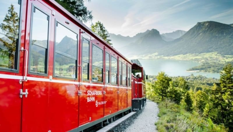 Die Gewinner können auch Berg- und Talfahrten mit der Schafberg Bahn genießen. (Bild: Salzburg AG Tourismus GmbH)