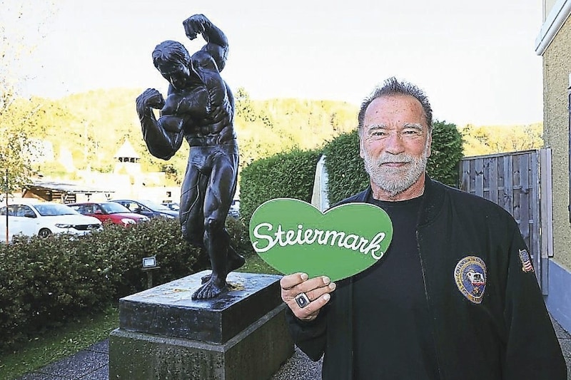 Schwarzenegger csak jót tud mondani hazájáról. (Bild: Christian Jauschowetz)