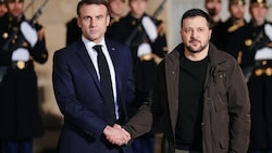 Von links: Der französische Präsident Emmanuel Macron und sein ukrainischer Kollege Wolodymyr Selenskyj (Bild: AFP/Dimitar DILKOFF)