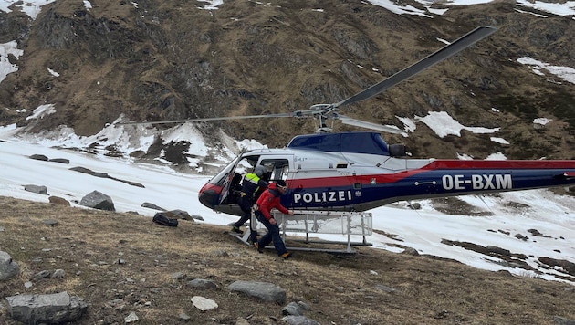 Zahlreiche Einsatzkräfte suchten nach dem erfahrenen Alpinisten. (Bild: Bergrettung Fusch)