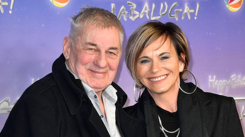 Actor Heinz Hoenig - pictured with his wife Annika - is in a critical condition in intensive care. (Bild: www.viennareport.at)
