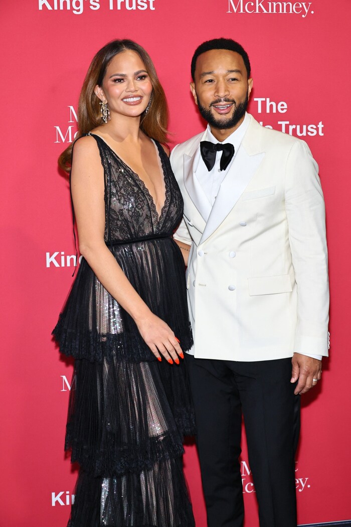 Chrissy Teigen und John Legend posierten gemeinsam auf dem Red-Carpet.