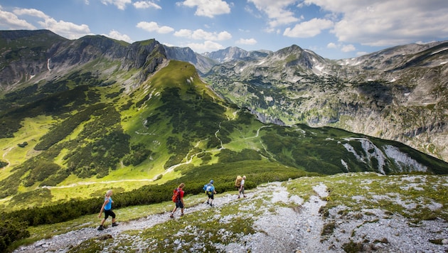 Egal aus welcher Richtung man den Hochschwab angeht, die Wege zum Gipfel sind allesamt ereignis- und abwechslungsreich. (Bild: Steiermark Tourismus/Tom Lamm ikarus.cc)