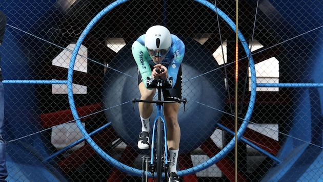 Felix Gall spent more than five hours in the wind tunnel working on the best set-up for the time trial. (Bild: Birbaumer Christof)