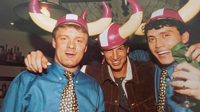 Christian Fürstaller, Wolfgang Feiersinger und Marquinho (v. li.) in Feierlaune.