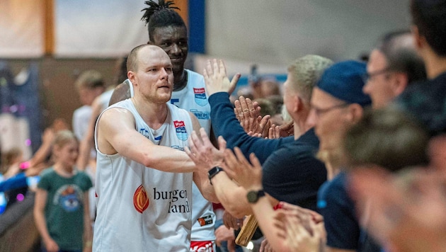 Can captain Käferle and Co. also cheer against Traiskirchen? (Bild: GEPA/GEPA pictures)