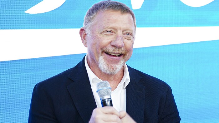 Boris Becker schwärmt von Zverevs Leistung.