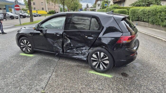 Die Wucht des Aufpralls war gewaltig.