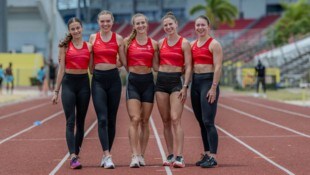 Österreichs schnellen Ladys: Katharina Stadler, Viktoria Willhuber, Karin, Strametz, Leni Lindner und Isabel Posch sind bereit für die Staffel-WM auf den Bahamas. (Bild: ÖLV/Unfried)