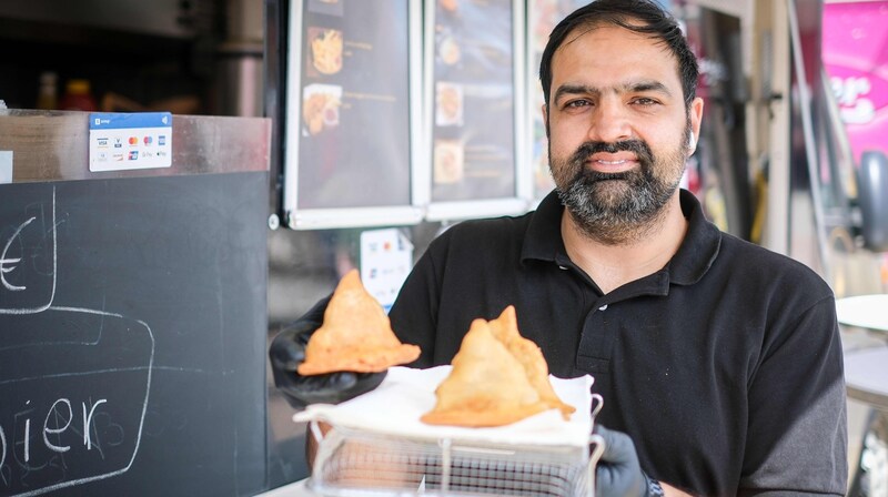 Sanjeev Gahlay (The Rolling Kitchen) bietet authentisch indisches Streetfood. (Bild: Einöder Horst)