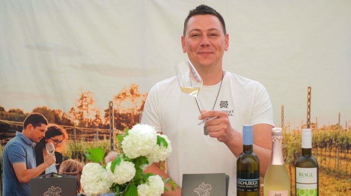 The Upper Austrian winegrowers (pictured: Stephan Greindl) are represented with a stand.