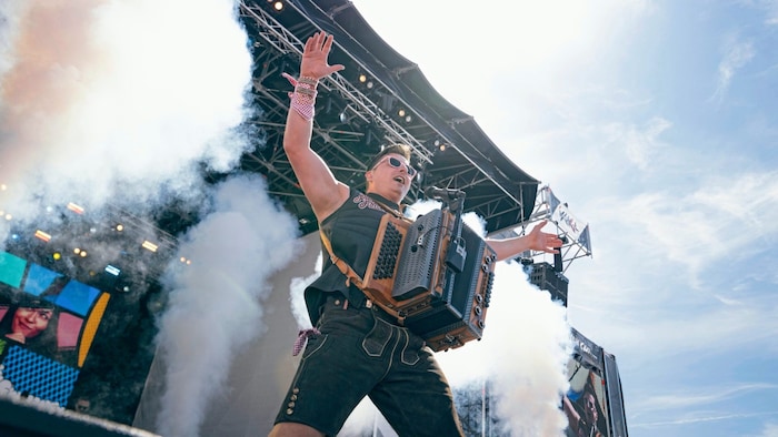 Andreas Gabalier kennt Lignano seit seiner Jugend – heuer wird er das erste Mal im Italo-Badeort für musikalische Stimmung sorgen.