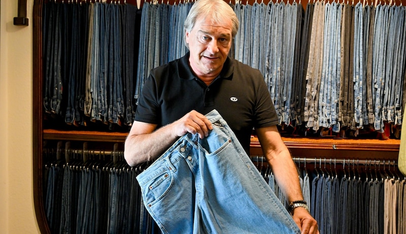 Im „Jeans-Shop Gartner“ werden Jeans von „Levi’s“ gut verkauft. (Bild: Dostal Harald)