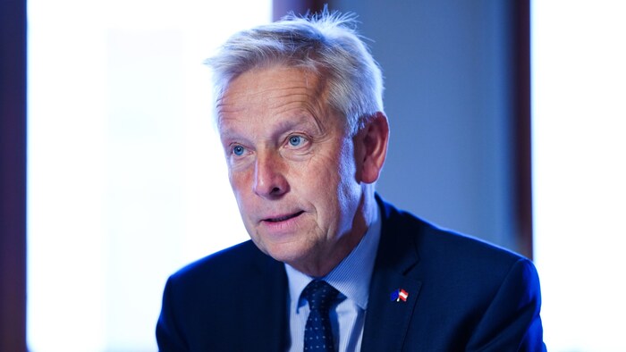 Der ÖVP-Politiker stemmt sich gegen den Plan, ab dem Jahr 2035 keine Pkw mit Verbrennungsmotor neu zuzulassen.