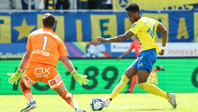 Kelvin Boateng trifft zum 1:0 gegen Ried. (Bild: GEPA/GEPA pictures)