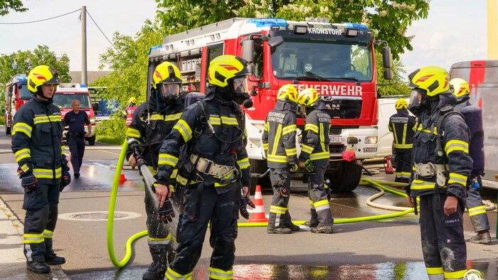 Die Feuerwehr konnte den Brand rasch löschen und ein weiteres Ausweiten verhindern.