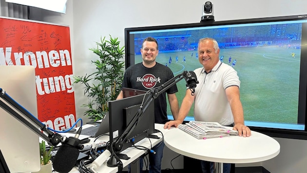 Patrick Jochum and Gunter Motz in the "Krone" studio in Klagenfurt; with reports, information, analysis and discussions. (Bild: zVg)