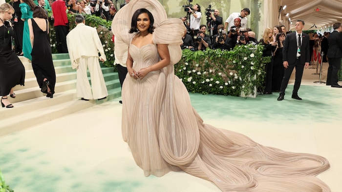 ... Mindy Kaling színésznő.