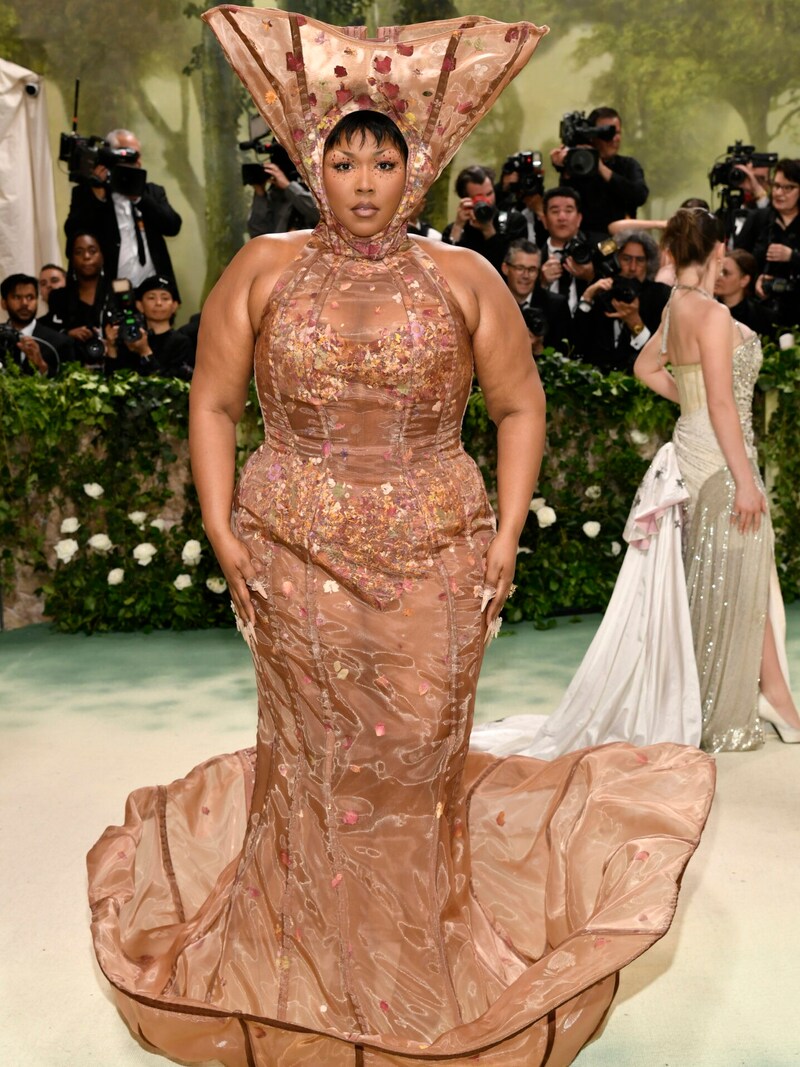 Lizzo bei der Met Gala (Bild: AP ( via APA) Austria Presse Agentur/Evan Agostini/Invision)