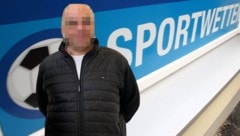 Verschleiertes Glück im Spiel führte den Fußballfan vor die Richterin. (Bild: Krone KREATIV/dpa/dpaweb)