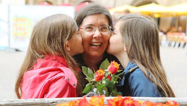 On Sunday, mothers are given presents again. Flowers top the "hit list". (Bild: Christof Birbaumer/Kronenzeitung)