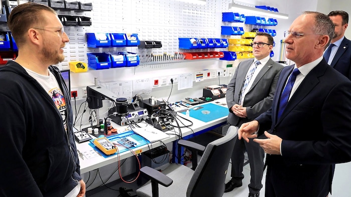 Innenminister Gerhard Karner zu Besuch beim C4