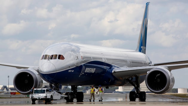 Ob Boeing, Airbus oder ein anderer Flugzeughersteller: Die Auftragsbücher sind voll. (Bild: Copyright 2017 The Associated Press. All rights reserved.)