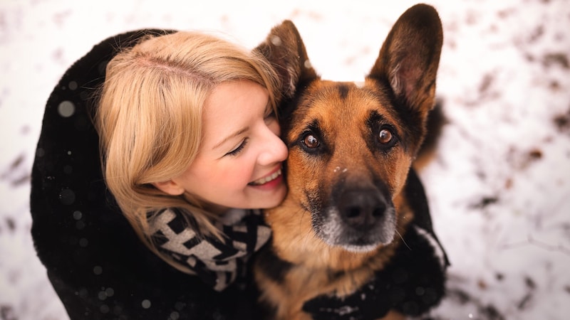 Kerstin Fuhl weiß: Tierliebe geht auch durch den Magen! (Bild: Sandra Schmid)